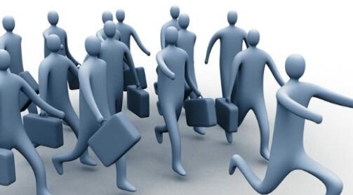 學校里碾壓你的學霸，在職場上也想碾壓你！